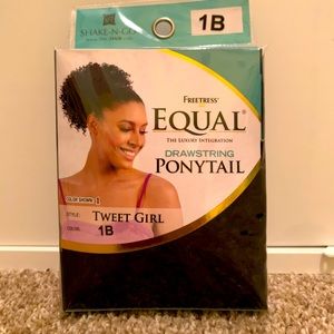 Freetress Equal Drawstring Ponytail